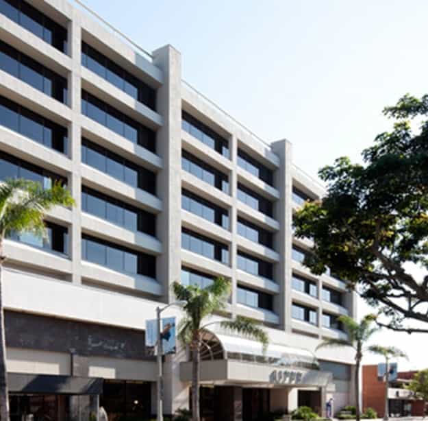 11777 San Vicente office space
