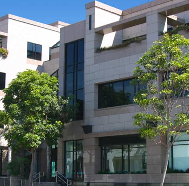 Lincoln Wilshire Search Tile Image