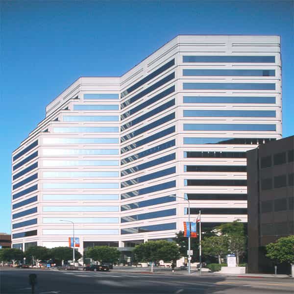 space for rent on 12400 wilshire